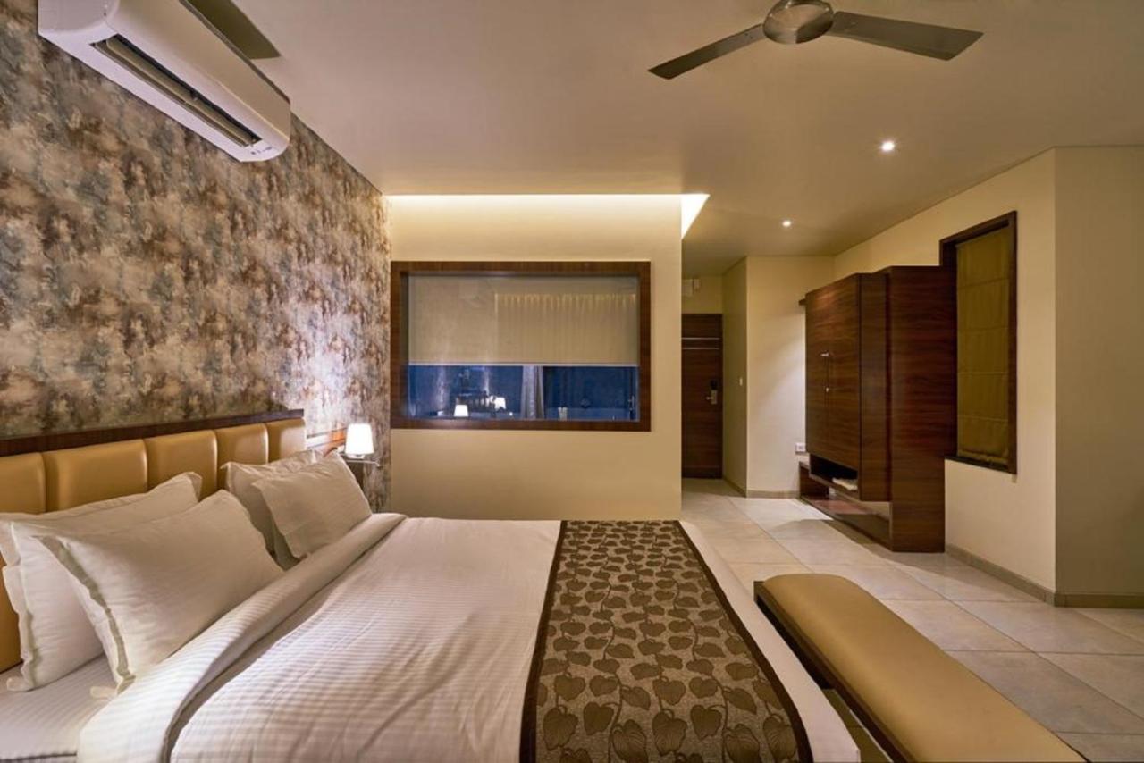 Hotel Shlok Kolhapur Exterior foto