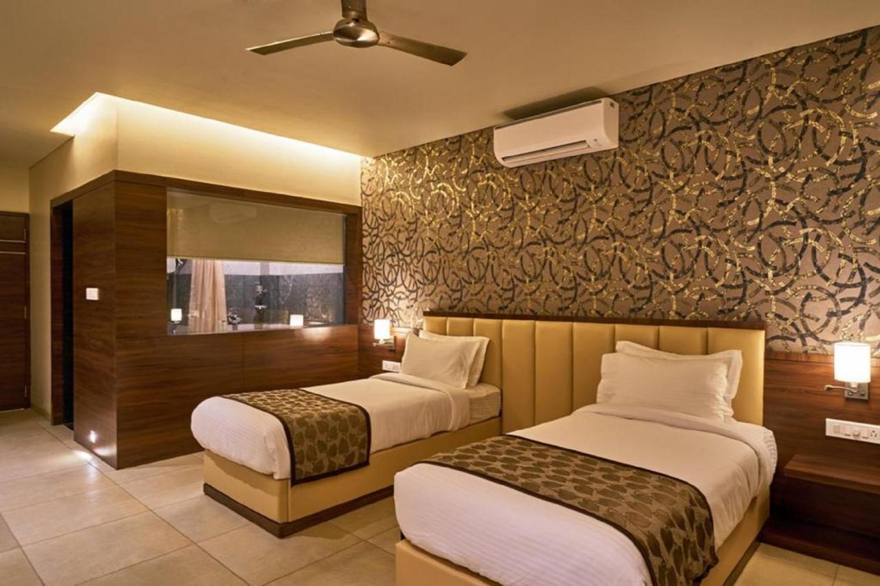 Hotel Shlok Kolhapur Exterior foto